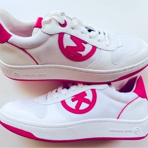 Women’s Michael Kors Sneakers - Size 7
